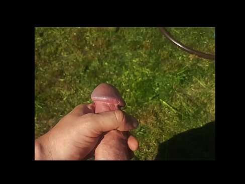 ❤️ Hot hottie gets her pink pussy fucked and cums with a squirt in a summer garden Fucking video at porn en-us.pornofilmtv.ru ❤